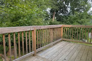 910 Burton, Youngwood, PA 15697 - Photo 21
