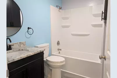 910 Burton, Youngwood, PA 15697 - Photo 11