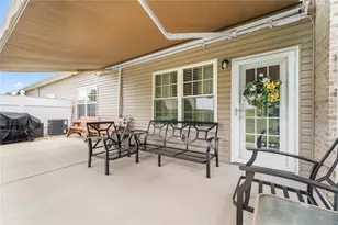 1804 Seminole Cir, Chippewa Township, PA 15010 - Photo 27