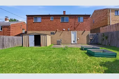 542 Beaufort Ave, Pittsburgh, PA 15226 - Photo 31