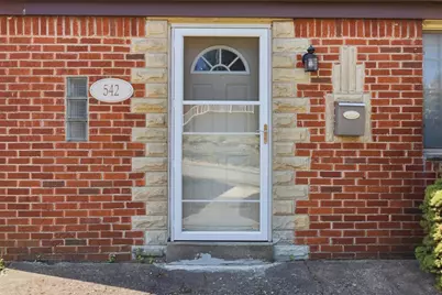 542 Beaufort Ave, Pittsburgh, PA 15226 - Photo 3