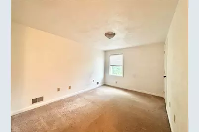 112 April St, South Huntington, PA 15642 - Photo 9