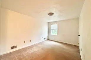 112 April St, South Huntington, PA 15642 - Photo 9