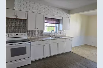 108 Wallace Avenue, Leechburg Boro, PA 15656 - Photo 5