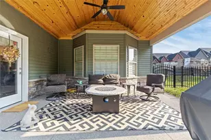 113 Hemingway Ln, Kennedy Township, PA 15108 - Photo 17