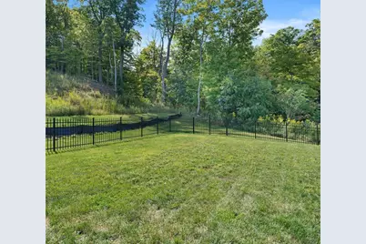 113 Hemingway Ln, Kennedy Township, PA 15108 - Photo 25