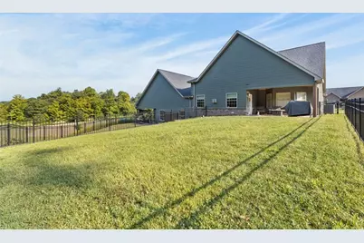 113 Hemingway Ln, Kennedy Township, PA 15108 - Photo 21