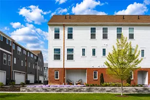 800 Gillian Ln, Cranberry Township, PA 16066 - Photo 33