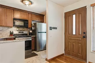135 Gilmore Dr, Wilkins Township, PA 15235 - Photo 11
