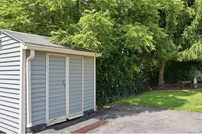 135 Gilmore Dr, Wilkins Township, PA 15235 - Photo 37