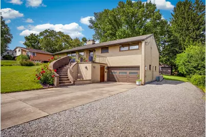 11 Ellen Drive, Robinson Twp, PA 15136 - Photo 3