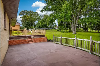 11 Ellen Drive, Robinson Twp, PA 15136 - Photo 27