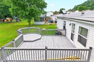 218 Florence Dr, Menallen Township, PA 15401 - Photo 9