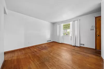 3818 Grant St, South Park, PA 15129 - Photo 7