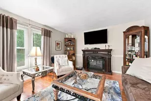4004 Orchard Cir, Kennedy Township, PA 15136 - Photo 7