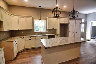 545 Elk St, Washington, PA 16301 - Photo 7