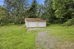 10813 Frankstown Rd, Pittsburgh, PA 15235 - Photo 29