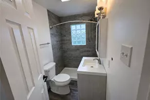 11384 James St, North Huntingdon, PA 15642 - Photo 7