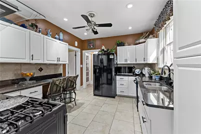 131 Wabash Ave, Carnegie, PA 15106 - Photo 19