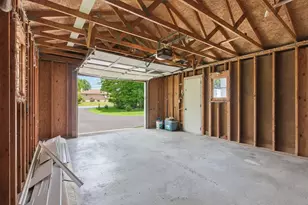 283 Center Grange Rd, Center Township, PA 15001 - Photo 33