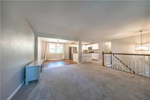 419 Old Hickory Dr, Pittsburgh, PA 15235 - Photo 3