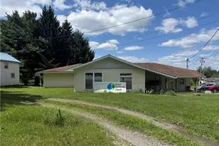 3607 N Hermitage, Pymatuning Township, PA 16154 - Photo 3