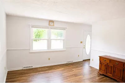 447 Latonka Dr, Jackson Township, PA 16137 - Photo 5
