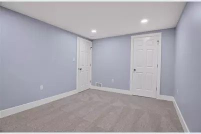 112 Locust St, Aliquippa, PA 15001 - Photo 23