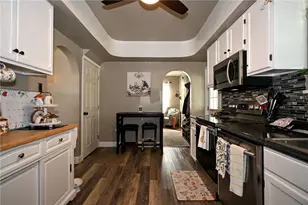 919 Fayette Ave, Belle Vernon, PA 15012 - Photo 3