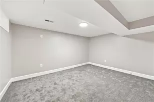 1076 Chapel Rd, Center Township, PA 15061 - Photo 41