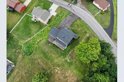 1076 Chapel Rd, Center Township, PA 15061 - Photo 45