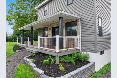 1076 Chapel Rd, Center Township, PA 15061 - Photo 7