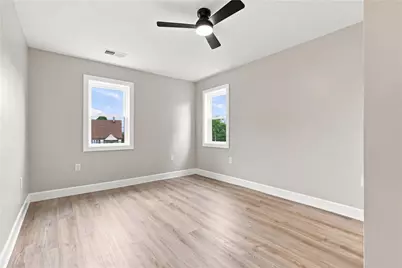 1076 Chapel Rd, Center Township, PA 15061 - Photo 27