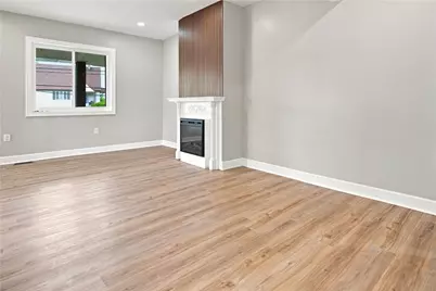 1076 Chapel Rd, Center Township, PA 15061 - Photo 17