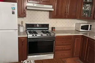 212 Pierce Rd, Lincoln Boro, PA 15037 - Photo 3