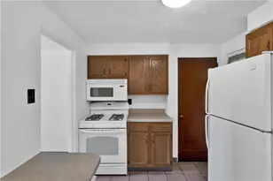 890 Stevendale Dr, Wilkins Township, PA 15221 - Photo 17