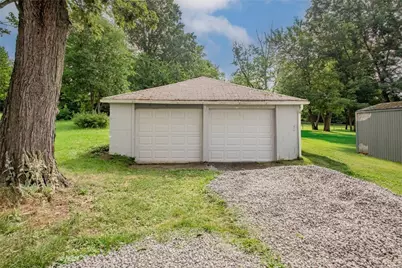 141 S Duffy Rd, Twp of But SW, PA 16001 - Photo 3