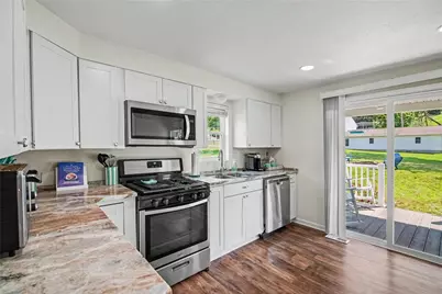 502 Clyde St, Oakdale, PA 15071 - Photo 7