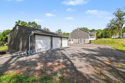 502 Clyde St, Oakdale, PA 15071 - Photo 23
