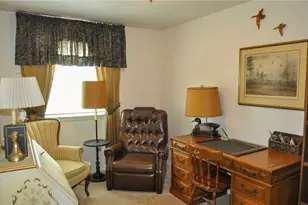 953 Academy Heights Dr, Hempfield Township, PA 15601 - Photo 17