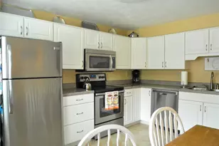 953 Academy Heights Dr, Hempfield Township, PA 15601 - Photo 3