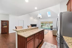 401 River Gln Dr, Economy, PA 15005 - Photo 7