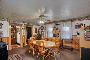 409 E Reynolds St, New Castle, PA 16101 - Photo 9