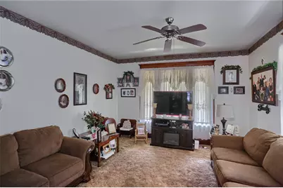409 E Reynolds St, New Castle, PA 16101 - Photo 15