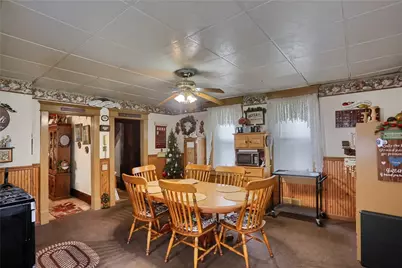 409 E Reynolds St, New Castle, PA 16101 - Photo 9