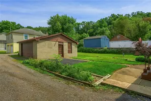 409 E Reynolds St, New Castle, PA 16101 - Photo 5