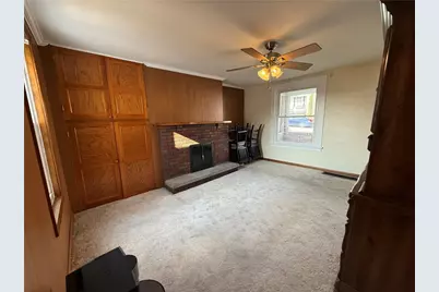 1612 Broad St, South Greensburg Boro, PA 15601 - Photo 11