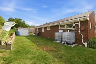 1315 Robbins St, Pittsburgh, PA 15236 - Photo 35