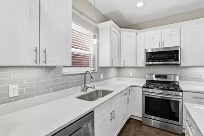 650 Southern Ave, Pittsburgh, PA 15211 - Photo 9