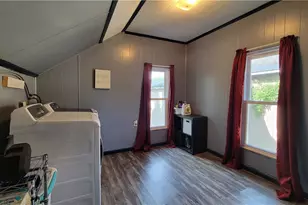 41 Water St, Hooversville Boro, PA 15936 - Photo 17